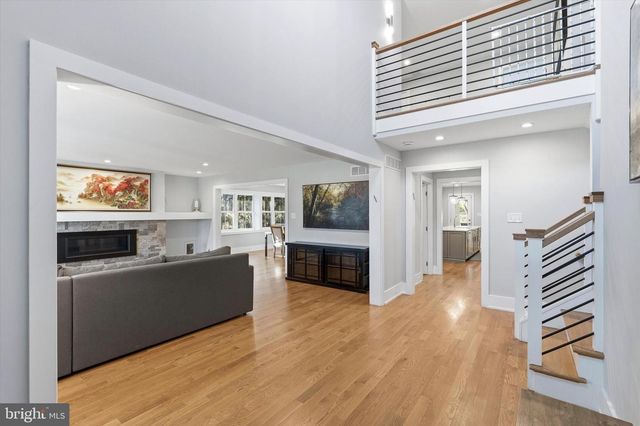 420 FAWN HILL LN, Penn Valley, PA 19072