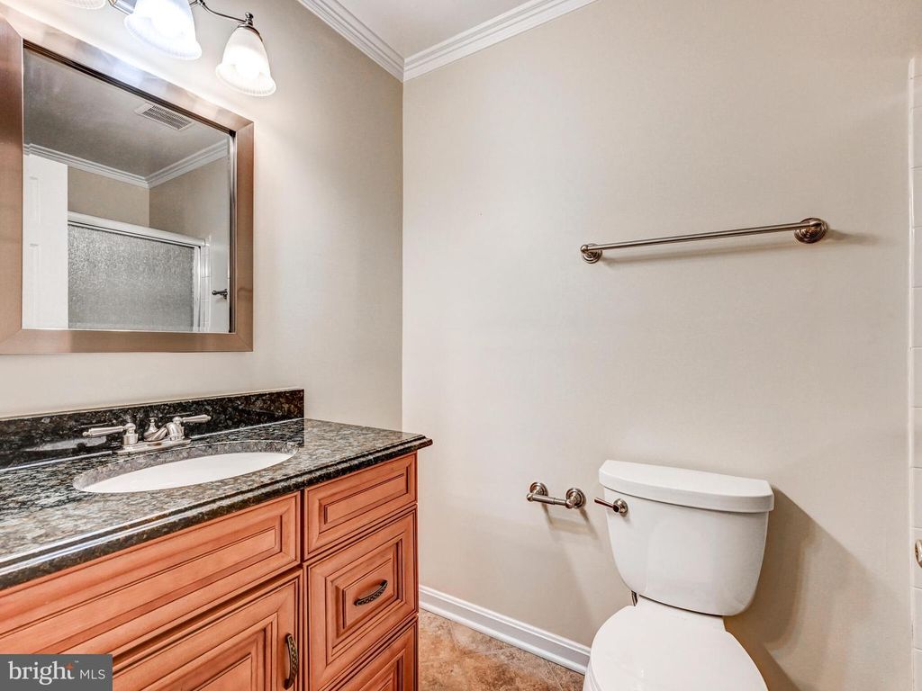 Image 21 of property listing at 14201 QUAIL CREEK WAY #304, Sparks Glencoe, MD 21152