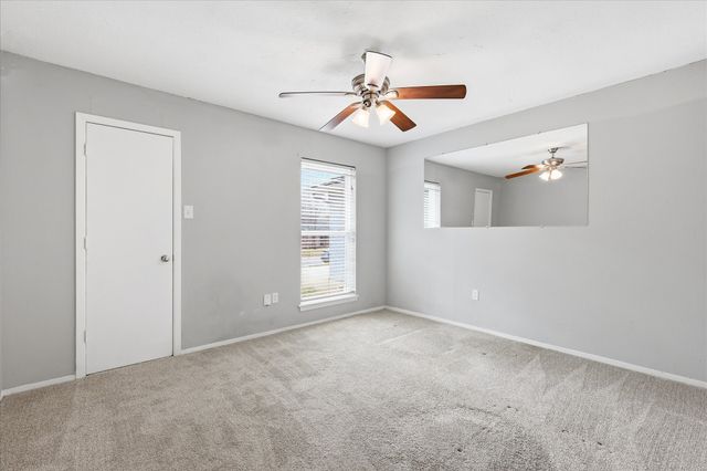3004 Highgate Lane, Bedford, TX 76021