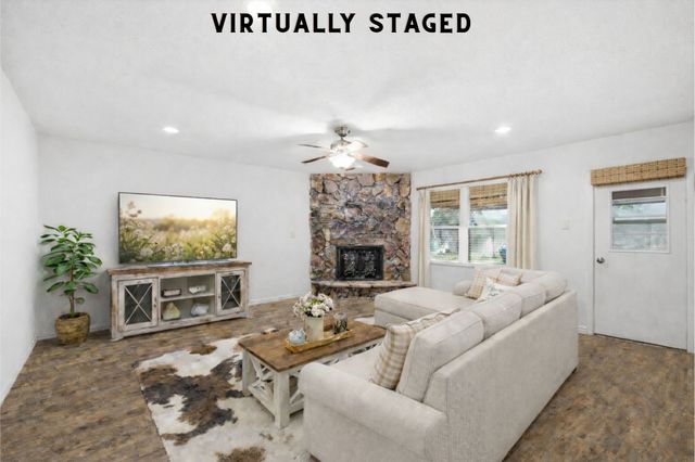 3004 Highgate Lane, Bedford, TX 76021