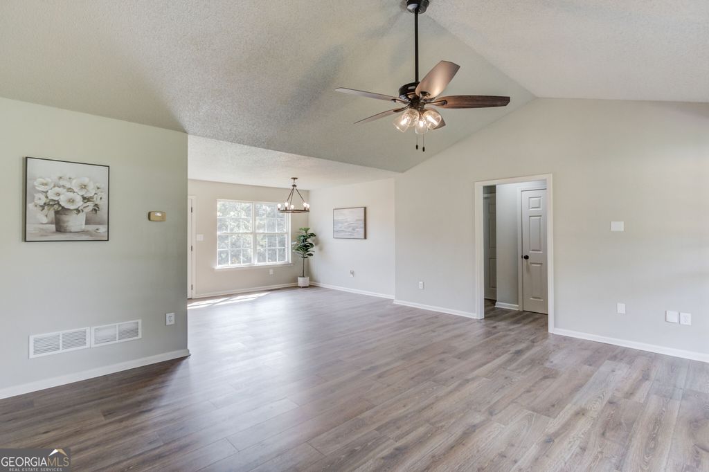 8431 Norris Lake Way, Snellville, GA 30039 — photo 4
