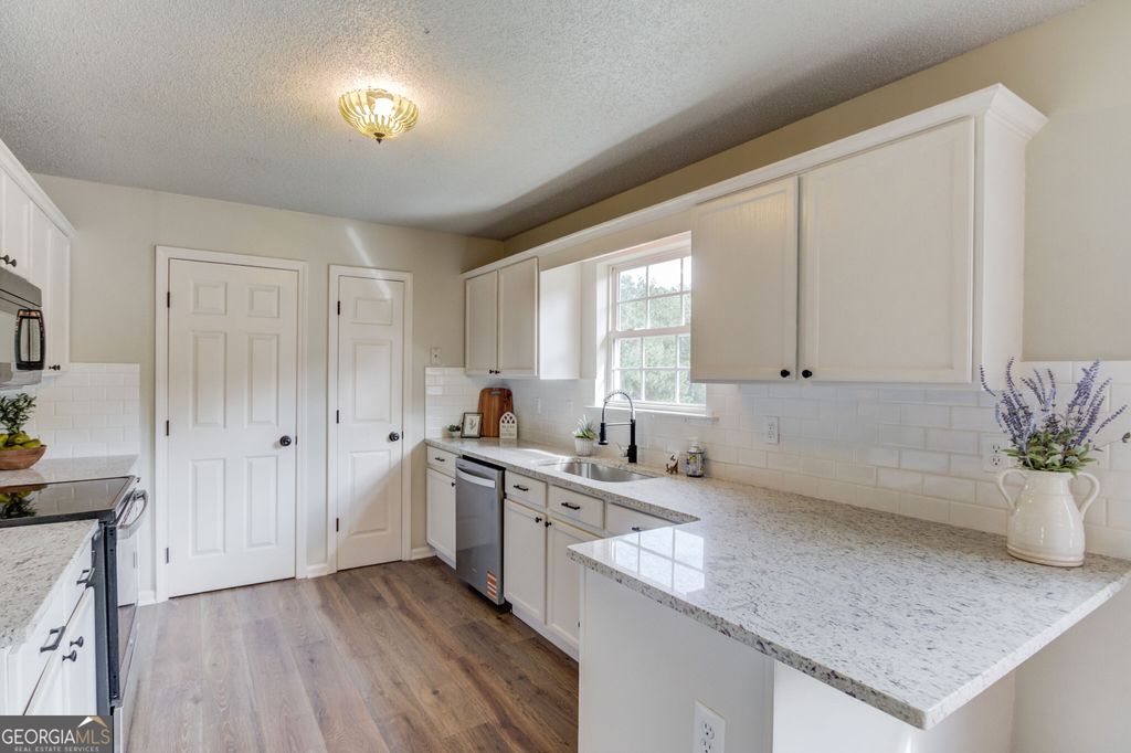 8431 Norris Lake Way, Snellville, GA 30039 — photo 5