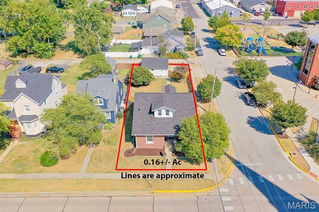 302 W 3rd Street, O'fallon, IL 62269