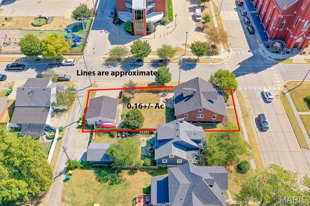 302 W 3rd Street, O'fallon, IL 62269