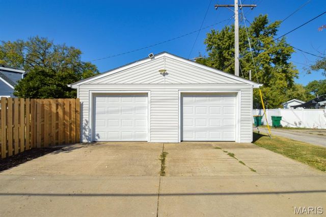 302 W 3rd Street, O'fallon, IL 62269