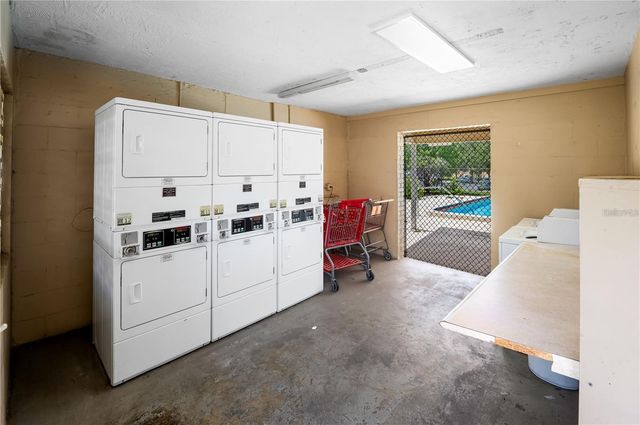 2501 HARN BOULEVARD H20, Clearwater, FL 33764