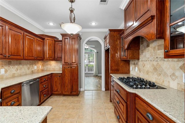 603 SE Jamaica Drive, Bentonville, AR 72712