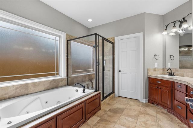 603 SE Jamaica Drive, Bentonville, AR 72712