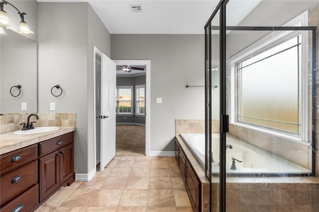 603 SE Jamaica Drive, Bentonville, AR 72712
