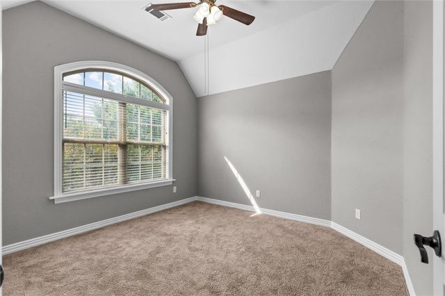 603 SE Jamaica Drive, Bentonville, AR 72712