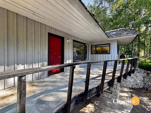 252 CREST DRIVE, Fairbanks, AK 99712