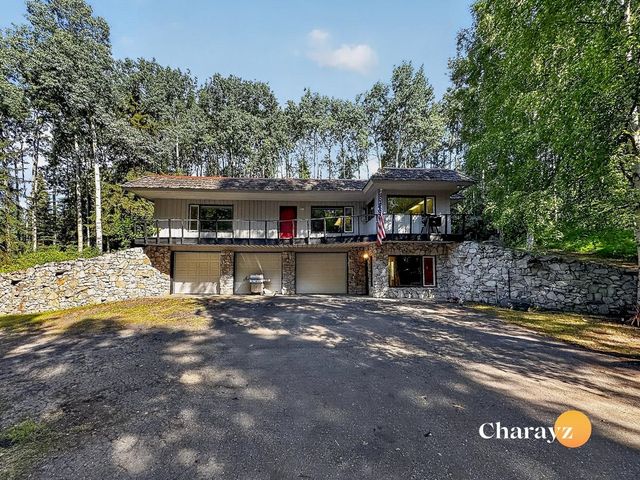 252 CREST DRIVE, Fairbanks, AK 99712