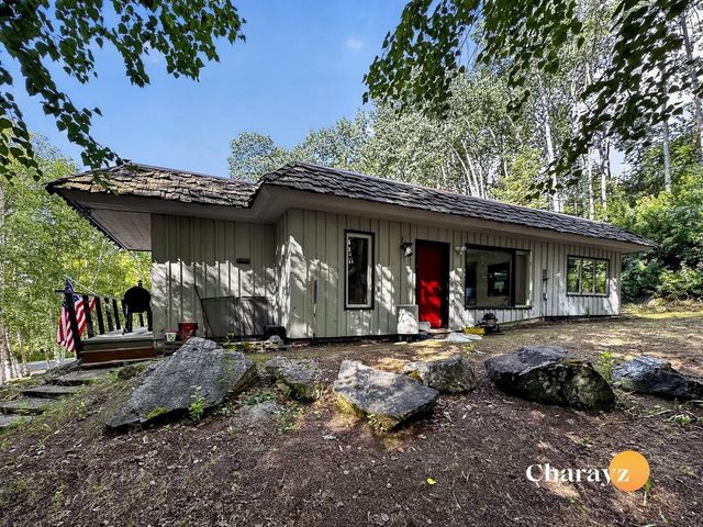 252 CREST DRIVE, Fairbanks, AK 99712