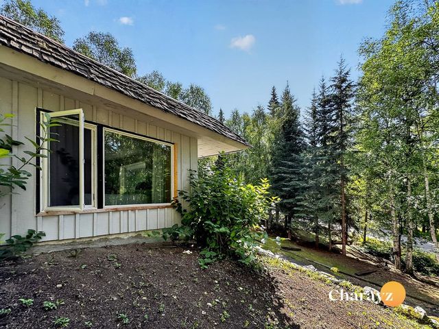 252 CREST DRIVE, Fairbanks, AK 99712