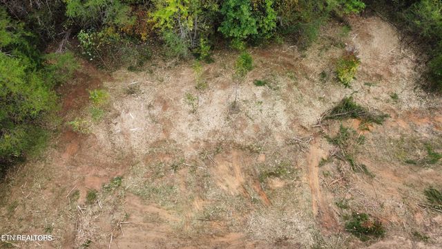 4540 6 Mile Rd Rd, Maryville, TN 37803