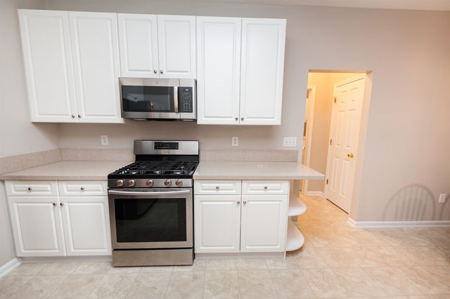 570 E Abington Way, Spartanburg, SC 29301