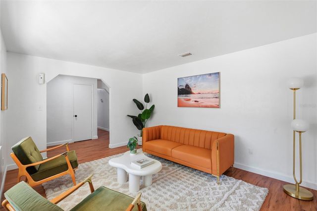 10002 NW 6TH PLACE, Gainesville, FL 32607