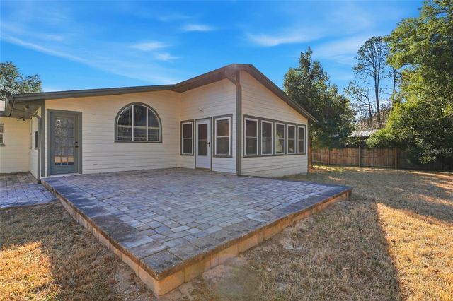 10002 NW 6TH PLACE, Gainesville, FL 32607