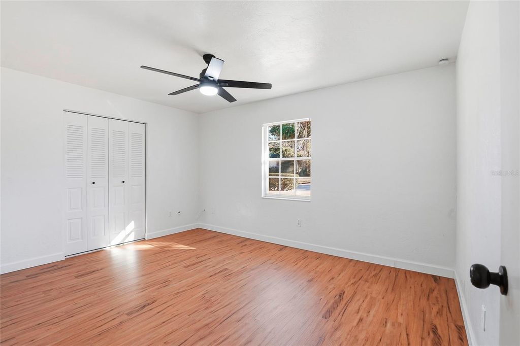 Image 22 of property listing at 10002 NW 6TH PLACE, Gainesville, FL 32607