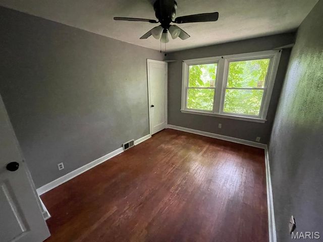 2979 Petticoat Junction Lane, Glen Carbon, IL 62034