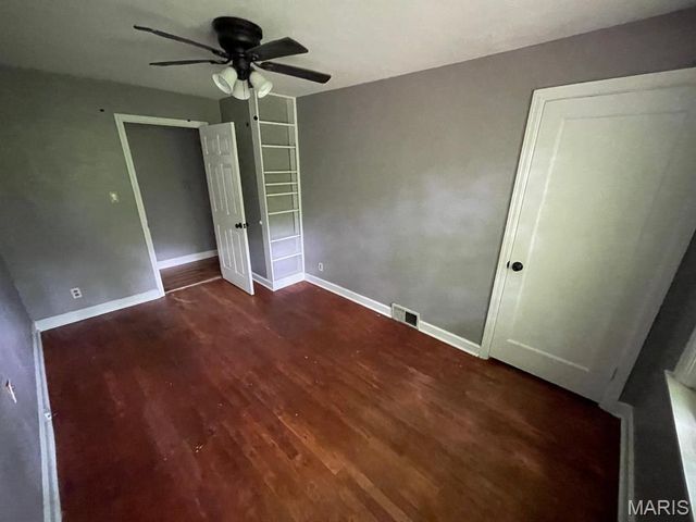 2979 Petticoat Junction Lane, Glen Carbon, IL 62034