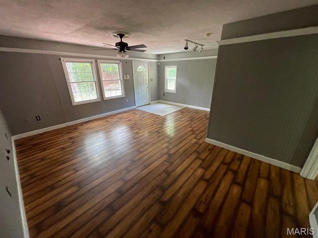 2979 Petticoat Junction Lane, Glen Carbon, IL 62034
