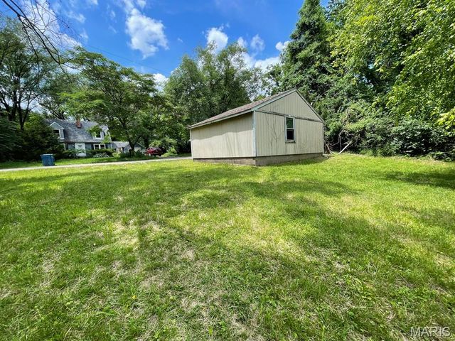 2979 Petticoat Junction Lane, Glen Carbon, IL 62034
