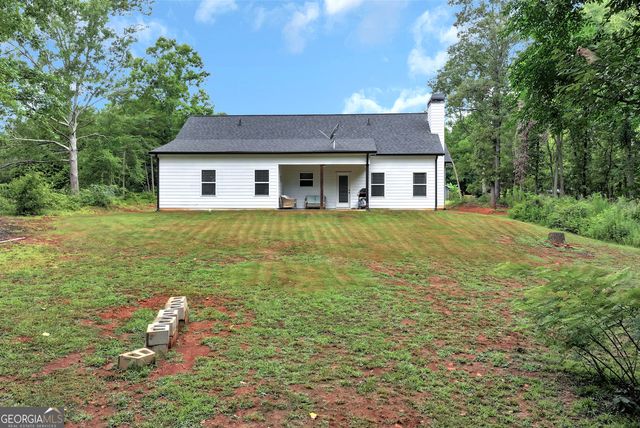 515 Forest Lake Road, Pendergrass, GA 30567