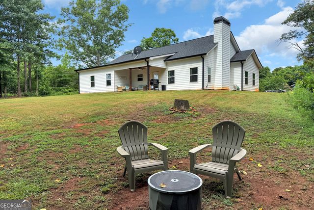 515 Forest Lake Road, Pendergrass, GA 30567
