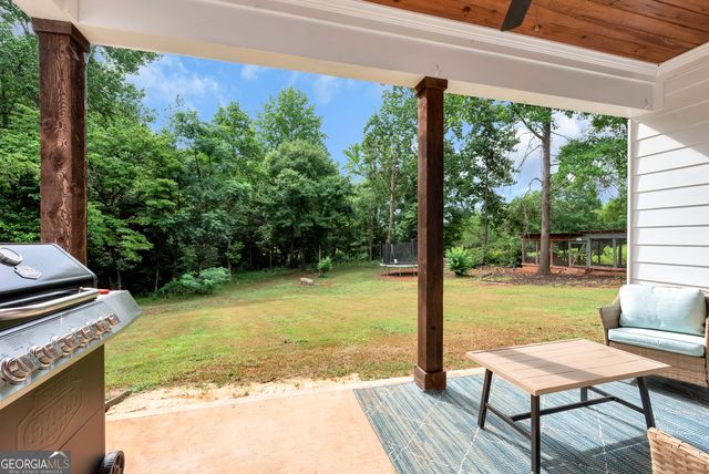 515 Forest Lake Road, Pendergrass, GA 30567