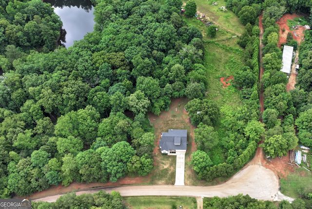 515 Forest Lake Road, Pendergrass, GA 30567
