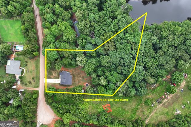 515 Forest Lake Road, Pendergrass, GA 30567