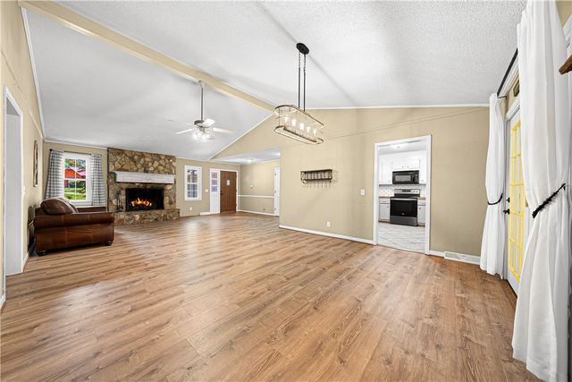 121 White Oak Drive, Easley, SC 29642