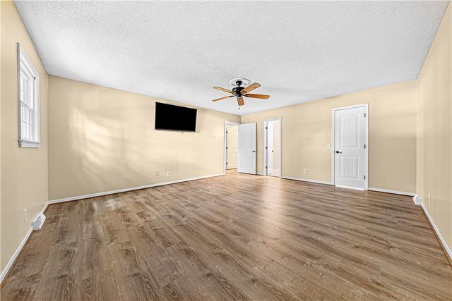 121 White Oak Drive, Easley, SC 29642