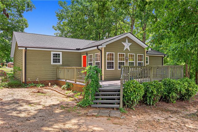 121 White Oak Drive, Easley, SC 29642
