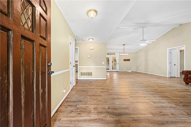 121 White Oak Drive, Easley, SC 29642