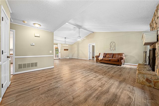 121 White Oak Drive, Easley, SC 29642