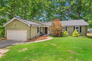 121 White Oak Drive, Easley, SC 29642