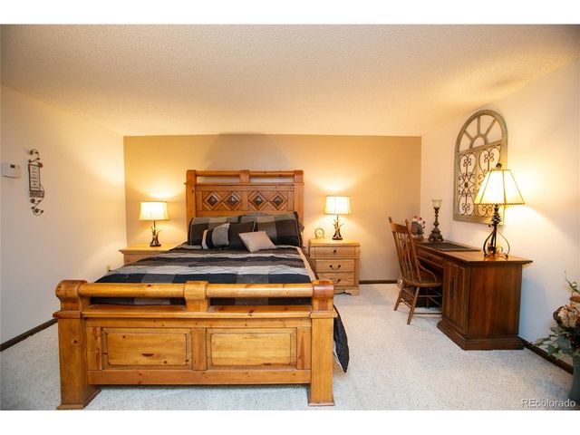 1370 Bellaire St, Broomfield, CO 80020