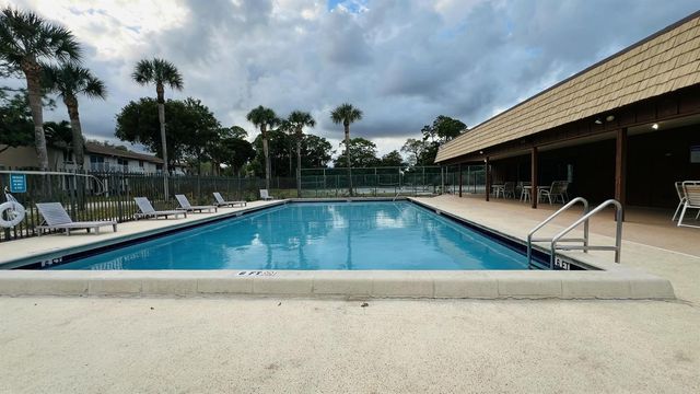 4205 Oak Terrace Drive 4205, Greenacres, FL 33463