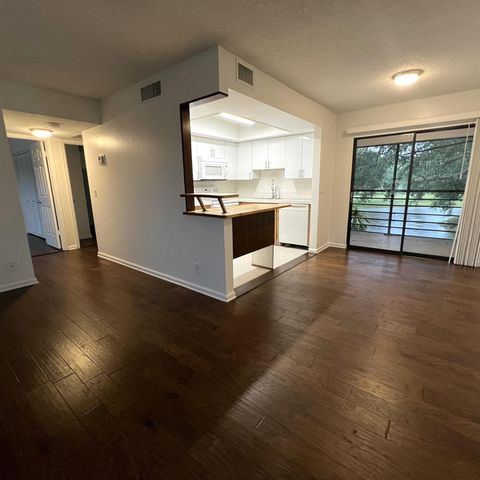 4205 Oak Terrace Drive 4205, Greenacres, FL 33463