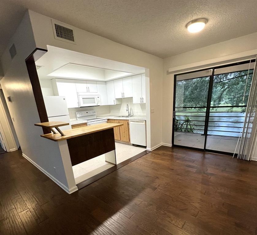 4205 Oak Terrace Drive 4205, Greenacres, FL 33463
