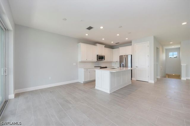 2633 Seychelles CIR 2307, Naples, FL 34112