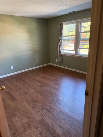 3 Elm St 7, Acton, MA 01720