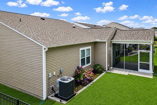 2813 Eton St., Myrtle Beach, SC 29579