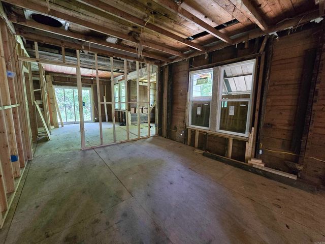 910 Keith Street, Malvern, AR 72104