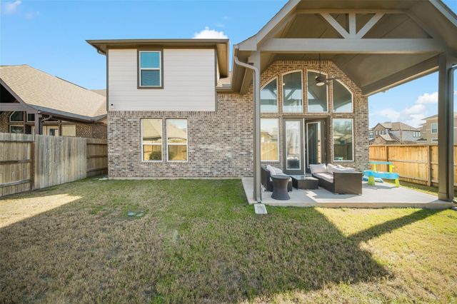 1811 Smithers Landing Drive, Richmond, TX 77469