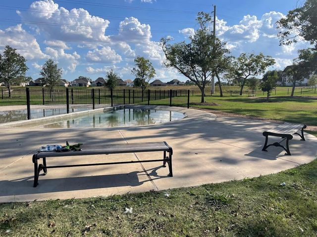 1811 Smithers Landing Drive, Richmond, TX 77469