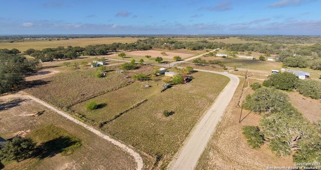 1440 Rendon, Poteet, TX 78065