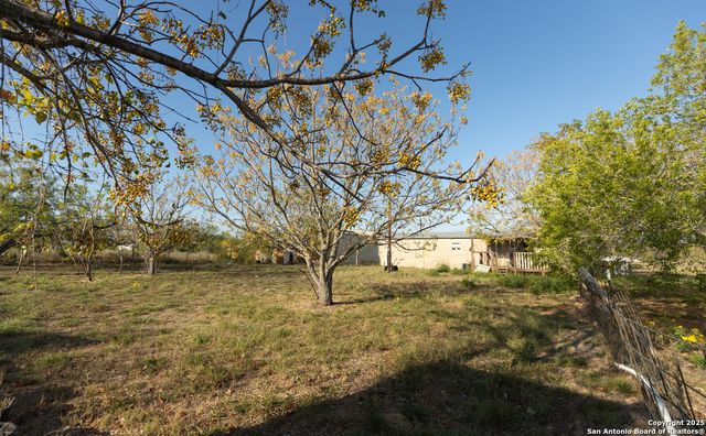 1440 Rendon, Poteet, TX 78065